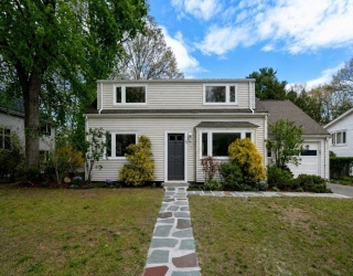 78 Vine St, Newton, Massachusetts, 5 Bedrooms Bedrooms, 10 Rooms Rooms,3 BathroomsBathrooms,Residential,For Sale,Vine St,73513976