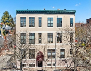 24 Norman Street, Salem, Massachusetts, 1 Bedroom Bedrooms, 3 Rooms Rooms,1 BathroomBathrooms,Residential,For Sale,Norman Street,73514087