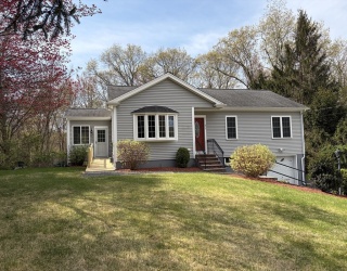 71 West Spring St., Avon, Massachusetts, 3 Bedrooms Bedrooms, 6 Rooms Rooms,2 BathroomsBathrooms,Residential,For Sale,West Spring St.,73514583