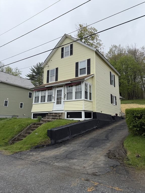 31 Millard Ave, Clarksburg, Massachusetts, 3 Bedrooms Bedrooms, 6 Rooms Rooms,1.5 BathroomsBathrooms,Residential,For Sale,Millard Ave,73511109