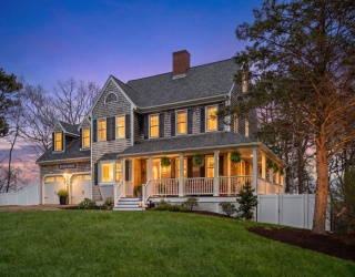 6 Luigi Ave, Bourne, Massachusetts, 3 Bedrooms Bedrooms, 9 Rooms Rooms,2.5 BathroomsBathrooms,Residential,For Sale,Luigi Ave,73514478