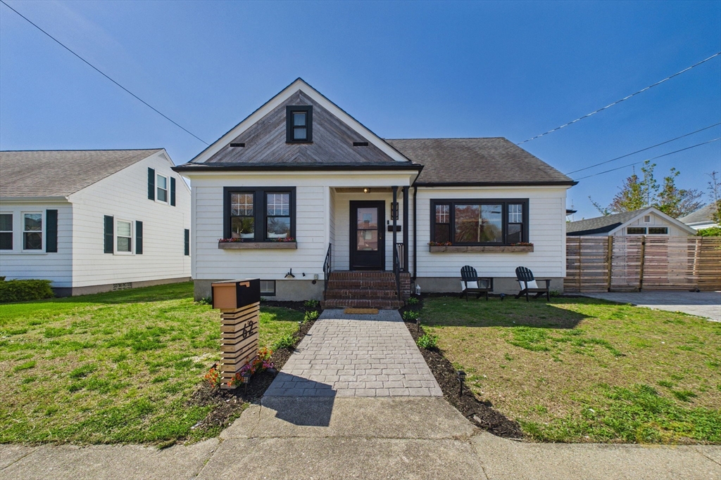 62 Maryland St, New Bedford, Massachusetts, 4 Bedrooms Bedrooms, 6 Rooms Rooms,1 BathroomBathrooms,Residential,For Sale,Maryland St,73514661