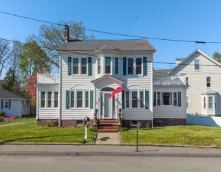 42 Fayette Pl, Taunton, Massachusetts, 4 Bedrooms Bedrooms, 10 Rooms Rooms,2 BathroomsBathrooms,Residential,For Sale,Fayette Pl,73514262
