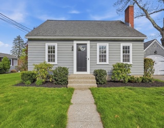 37 Summer Street, Shrewsbury, Massachusetts, 3 Bedrooms Bedrooms, 7 Rooms Rooms,2 BathroomsBathrooms,Residential,For Sale,Summer Street,73514019