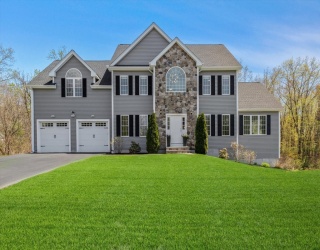 223 Gulf St, Shrewsbury, Massachusetts, 4 Bedrooms Bedrooms, 8 Rooms Rooms,3 BathroomsBathrooms,Residential,For Sale,Gulf St,73514426