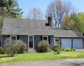 78 King Street, Ludlow, Massachusetts, 3 Bedrooms Bedrooms, 5 Rooms Rooms,1 BathroomBathrooms,Residential,For Sale,King Street,73514298