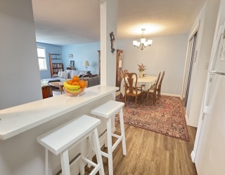 180 Main St, Bridgewater, Massachusetts, 1 Bedroom Bedrooms, 4 Rooms Rooms,1 BathroomBathrooms,Residential,For Sale,Main St,73514112