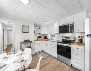 36 Klondike, Westfield, Massachusetts, 2 Bedrooms Bedrooms, 3 Rooms Rooms,1 BathroomBathrooms,Residential,For Sale,Klondike,73514488