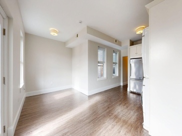 133 Paris Street, Boston, Massachusetts, 2 Bedrooms Bedrooms, 5 Rooms Rooms,1 BathroomBathrooms,Residential Lease,For Rent,Paris Street,73514504