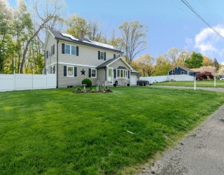113 Skyridge St, Ludlow, Massachusetts, 5 Bedrooms Bedrooms, 8 Rooms Rooms,3 BathroomsBathrooms,Residential,For Sale,Skyridge St,73514043