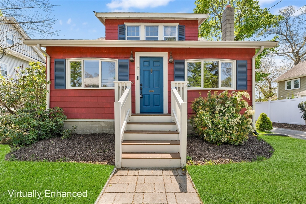 18 Fales Rd, Dedham, Massachusetts, 3 Bedrooms Bedrooms, 7 Rooms Rooms,1.5 BathroomsBathrooms,Residential,For Sale,Fales Rd,73514411