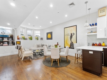 1471 Beacon Street, Brookline, Massachusetts, 3 Bedrooms Bedrooms, 10 Rooms Rooms,4 BathroomsBathrooms,Residential,For Sale,Beacon Street,73514517
