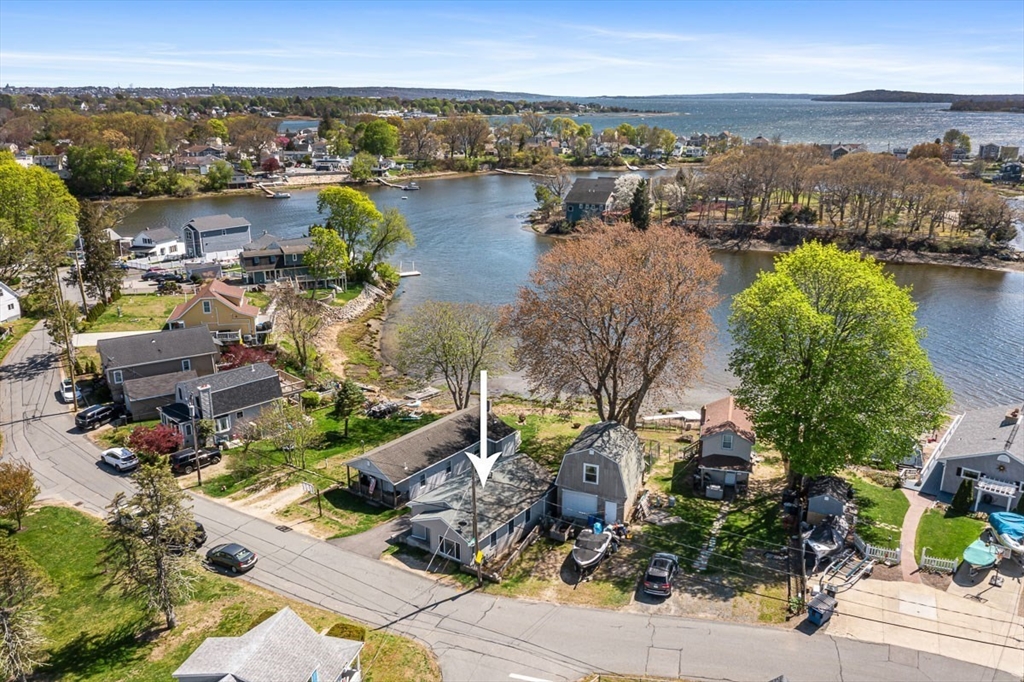 126 Ocean View Ave, Swansea, Massachusetts, 2 Bedrooms Bedrooms, 4 Rooms Rooms,1 BathroomBathrooms,Residential,For Sale,Ocean View Ave,73514149