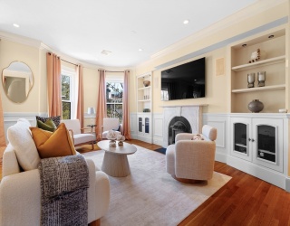 28 Rutland Sq, Boston, Massachusetts, 3 Bedrooms Bedrooms, 6 Rooms Rooms,2.5 BathroomsBathrooms,Residential,For Sale,Rutland Sq,73514549