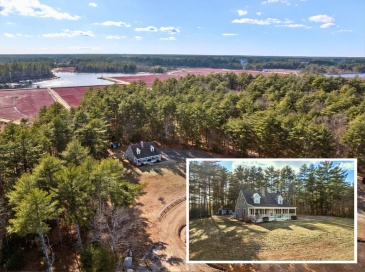 55 Cranberry Road, Carver, Massachusetts, 3 Bedrooms Bedrooms, 6 Rooms Rooms,2 BathroomsBathrooms,Residential,For Sale,Cranberry Road,73494655