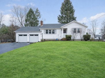 7 Douglas Dr, Salem, New Hampshire, 2 Bedrooms Bedrooms, 5 Rooms Rooms,1 BathroomBathrooms,Residential,For Sale,Douglas Dr,73489016 7 Douglas Dr, Salem, New Hampshire, 2 Bedrooms Bedrooms, 5 Rooms Rooms,1 BathroomBathrooms,Residential,For Sale,Douglas Dr,73489016