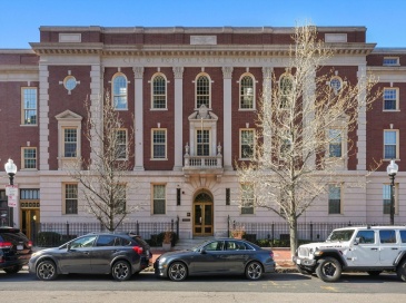 7 Warren Avenue, Boston, Massachusetts, 1 Bedroom Bedrooms, 4 Rooms Rooms,1 BathroomBathrooms,Residential Lease,For Rent,Warren Avenue,73511595