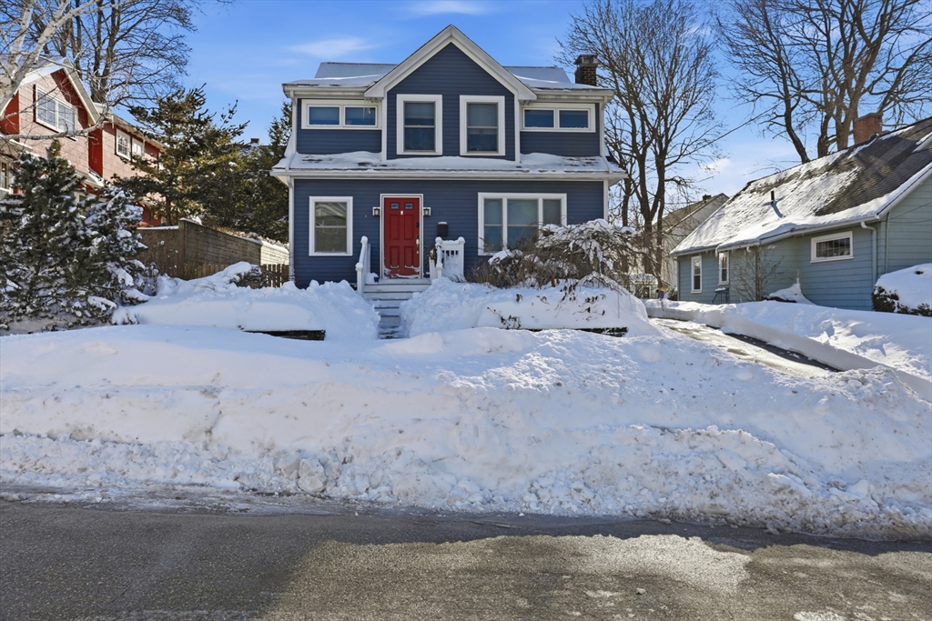 15 Englewood Road, Winchester, Massachusetts, 4 Bedrooms Bedrooms, 7 Rooms Rooms,3 BathroomsBathrooms,Residential,For Sale,Englewood Road,73480343