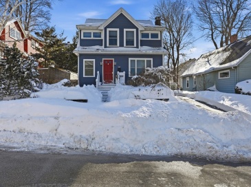 15 Englewood Road, Winchester, Massachusetts, 4 Bedrooms Bedrooms, 7 Rooms Rooms,3 BathroomsBathrooms,Residential,For Sale,Englewood Road,73480343