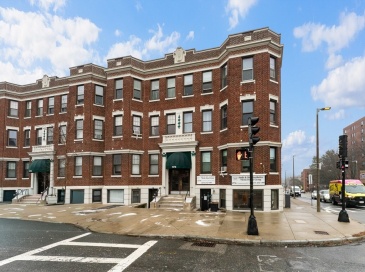 1576 Commonwealth Ave, Boston, Massachusetts, 1 Bedroom Bedrooms, 4 Rooms Rooms,1 BathroomBathrooms,Residential,For Sale,Commonwealth Ave,73490377 1576 Commonwealth Ave, Boston, Massachusetts, 1 Bedroom Bedrooms, 4 Rooms Rooms,1 BathroomBathrooms,Residential,For Sale,Commonwealth Ave,73490377