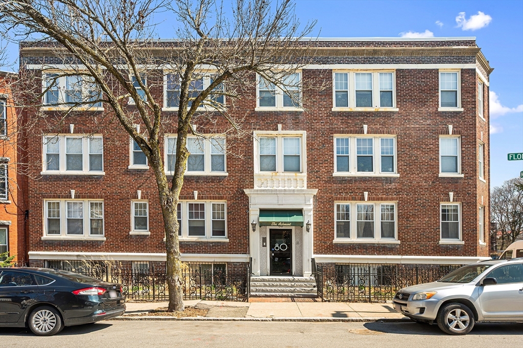 80 Florida St, Boston, Massachusetts, 2 Rooms Rooms,1 BathroomBathrooms,Residential,For Sale,Florida St,73490879