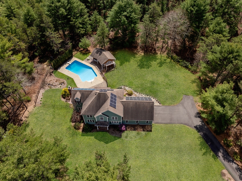 206-R Bourne Rd, Plymouth, Massachusetts, 4 Bedrooms Bedrooms, 9 Rooms Rooms,3 BathroomsBathrooms,Residential,For Sale,Bourne Rd,73514758