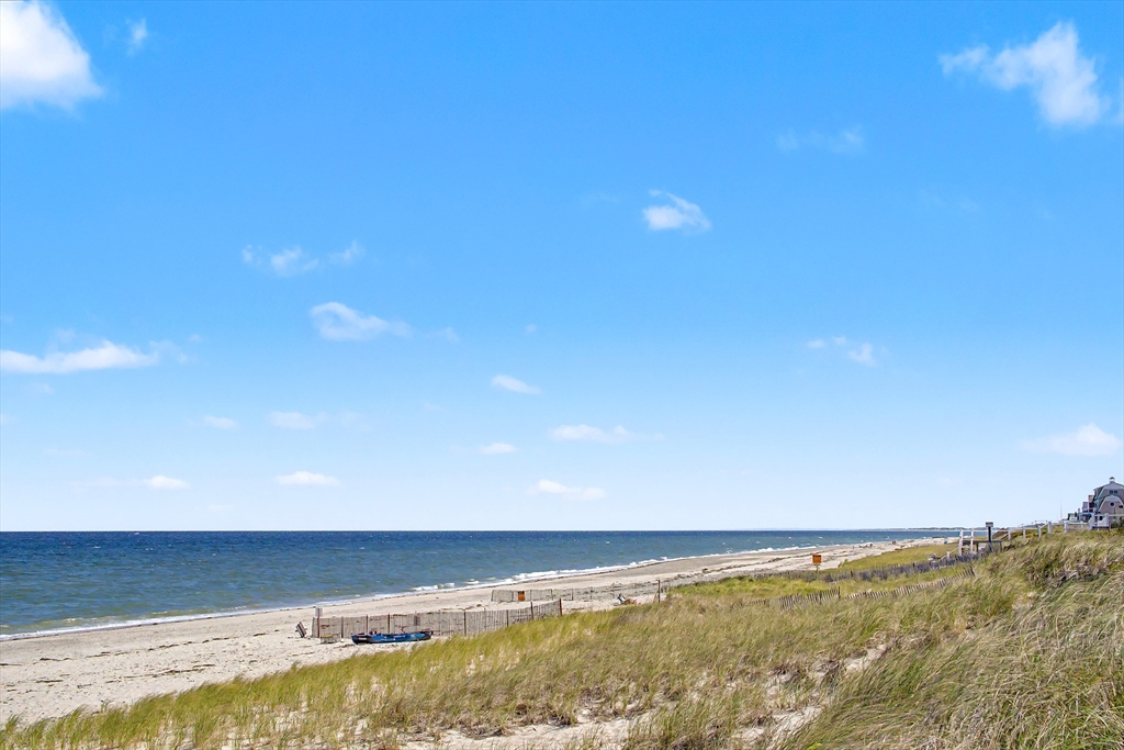 145 N Shore Blvd, Sandwich, Massachusetts, 2 Bedrooms Bedrooms, 3 Rooms Rooms,2 BathroomsBathrooms,Residential,For Sale,N Shore Blvd,73515027