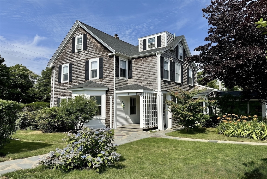 388 Sea St, Barnstable, Massachusetts, 9 Bedrooms Bedrooms, 13 Rooms Rooms,8.5 BathroomsBathrooms,Residential,For Sale,Sea St,73515041