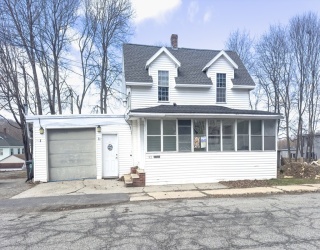93 Greenwood St, Gardner, Massachusetts, 2 Bedrooms Bedrooms, 5 Rooms Rooms,1 BathroomBathrooms,Residential,For Sale,Greenwood St,73514800
