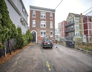 6 Bedford St Units 1f, 3r&3f, Somerville, Massachusetts, 5 Bedrooms Bedrooms, 11 Rooms Rooms,3 BathroomsBathrooms,Residential Income,For Sale,Bedford St Units 1f,3r&3f,73514838