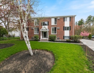 25 Clark's Road, Amesbury, Massachusetts, 2 Bedrooms Bedrooms, 4 Rooms Rooms,1 BathroomBathrooms,Residential,For Sale,Clark's Road,73514841