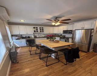 377 Silver Street, Boston, Massachusetts, 3 Bedrooms Bedrooms, 8 Rooms Rooms,2.5 BathroomsBathrooms,Residential Lease,For Rent,Silver Street,73514863