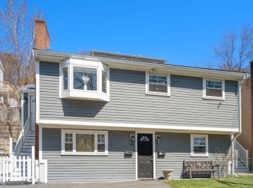 373 Fenno Street, Revere, Massachusetts, 5 Bedrooms Bedrooms, 9 Rooms Rooms,2 BathroomsBathrooms,Residential Income,For Sale,Fenno Street,73501566