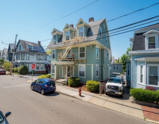 50 Columbus Ave, Somerville, Massachusetts, 4 Rooms Rooms,1 BathroomBathrooms,Residential Lease,For Rent,Columbus Ave,73514886
