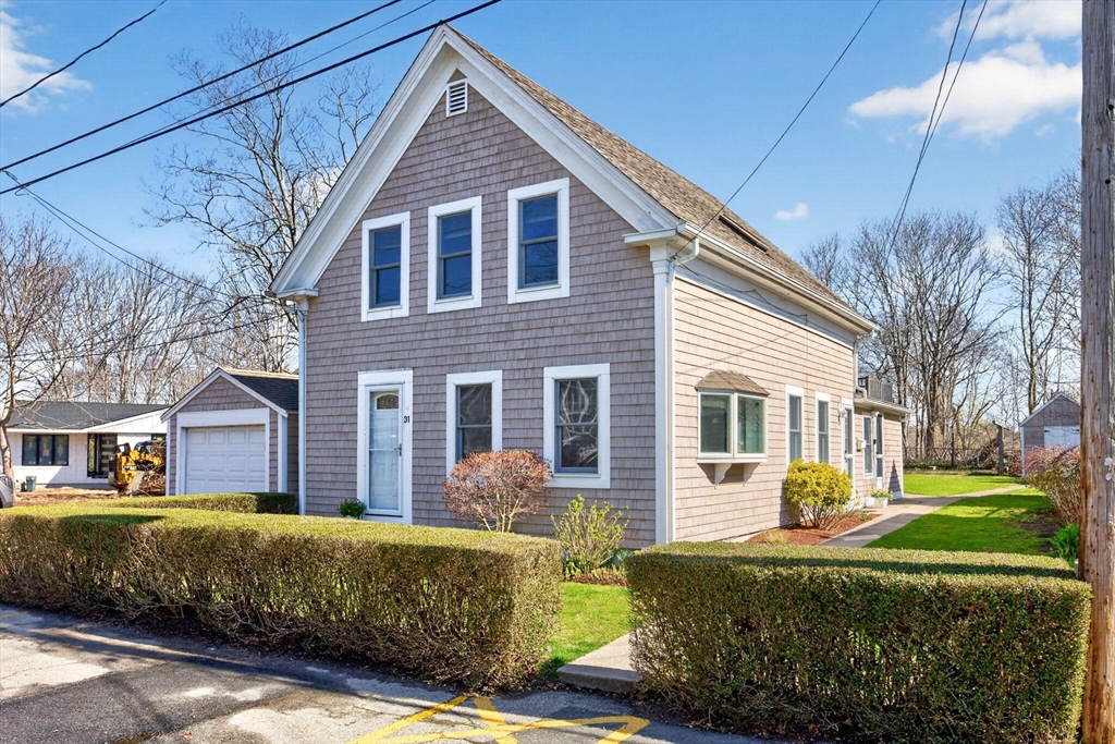 31 Conant Street, Provincetown, Massachusetts, 14 Rooms Rooms,Residential Income,For Sale,Conant Street,73514884