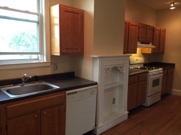 322 Dorchester St, Boston, Massachusetts, 2 Bedrooms Bedrooms, 5 Rooms Rooms,1 BathroomBathrooms,Residential Lease,For Rent,Dorchester St,73395625