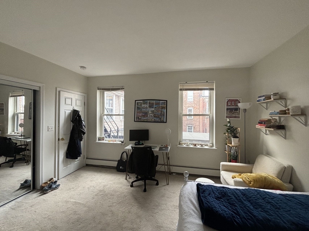 172 Salem St, Boston, Massachusetts, 3 Bedrooms Bedrooms, 4 Rooms Rooms,1 BathroomBathrooms,Residential Lease,For Rent,Salem St,73514944