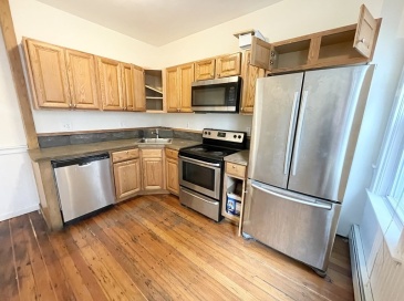 1 Folsom Ave, Boston, Massachusetts, 3 Bedrooms Bedrooms, 6 Rooms Rooms,1.5 BathroomsBathrooms,Residential Lease,For Rent,Folsom Ave,72122828