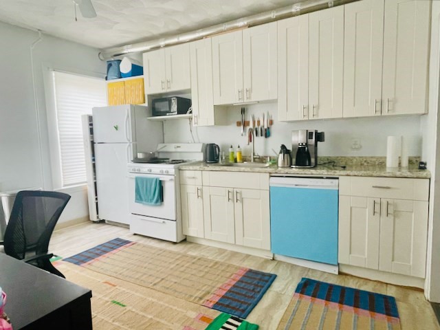 6 Reed Ct, Somerville, Massachusetts, 2 Bedrooms Bedrooms, 5 Rooms Rooms,1 BathroomBathrooms,Residential Lease,For Rent,Reed Ct,73514977
