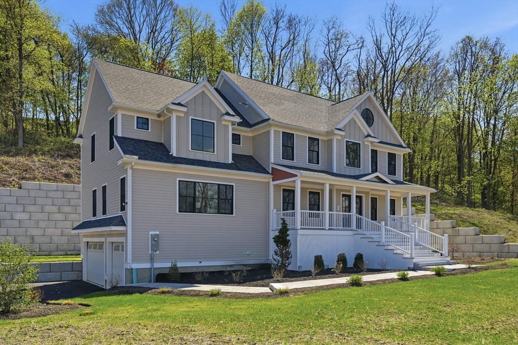161 Bridge Street, Hamilton, Massachusetts, 4 Bedrooms Bedrooms, 10 Rooms Rooms,2.5 BathroomsBathrooms,Residential,For Sale,Bridge Street,73443051