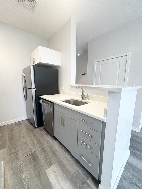 30 Beacham Street, Everett, Massachusetts, 1 Bedroom Bedrooms, 3 Rooms Rooms,1 BathroomBathrooms,Residential Lease,For Rent,Beacham Street,73515188