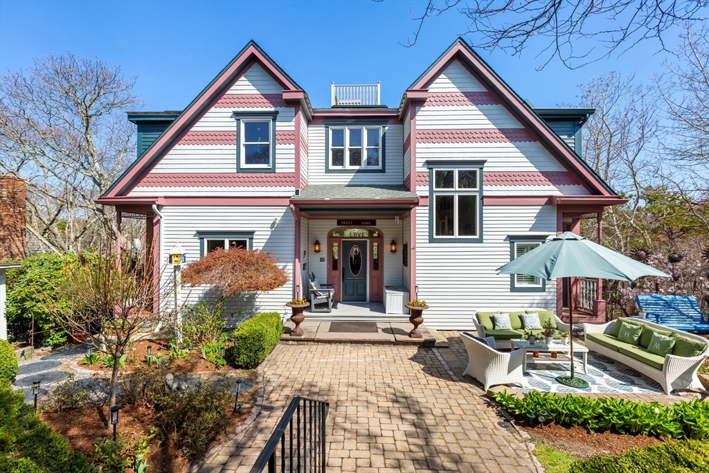 10 Somerset Rd, Provincetown, Massachusetts, 3 Bedrooms Bedrooms, 9 Rooms Rooms,4 BathroomsBathrooms,Residential,For Sale,Somerset Rd,73515212