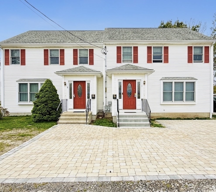 1693 Main St, Weymouth, Massachusetts, 3 Bedrooms Bedrooms, 7 Rooms Rooms,1.5 BathroomsBathrooms,Residential Lease,For Rent,Main St,73515227