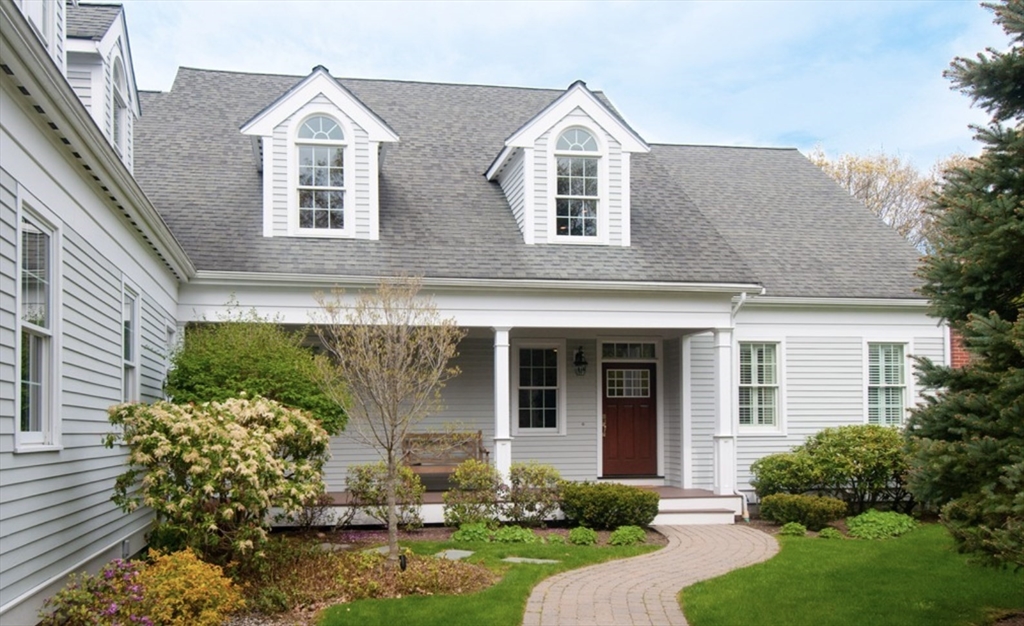 25 Davis Brook Drive, Natick, Massachusetts, 3 Bedrooms Bedrooms, 8 Rooms Rooms,2.5 BathroomsBathrooms,Residential,For Sale,Davis Brook Drive,73515123