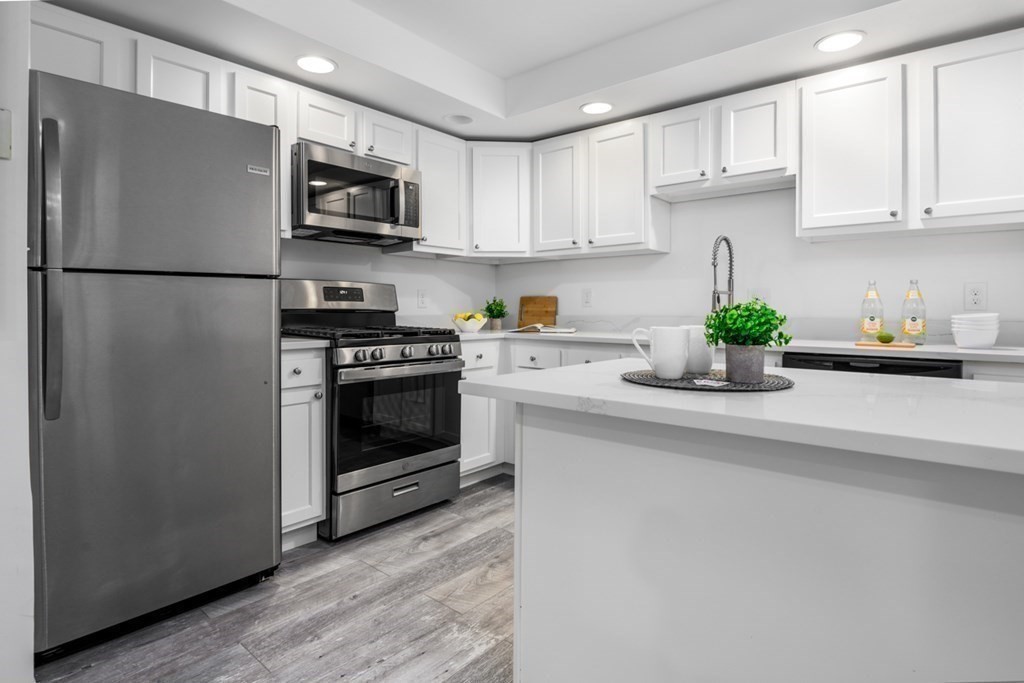21 Chauncy, Cambridge, Massachusetts, 1 Bedroom Bedrooms, 3 Rooms Rooms,1 BathroomBathrooms,Residential,For Sale,Chauncy,73514949