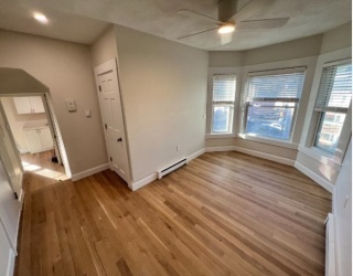 568 Main, Woburn, Massachusetts, 2 Rooms Rooms,1 BathroomBathrooms,Residential Lease,For Rent,Main,73515265