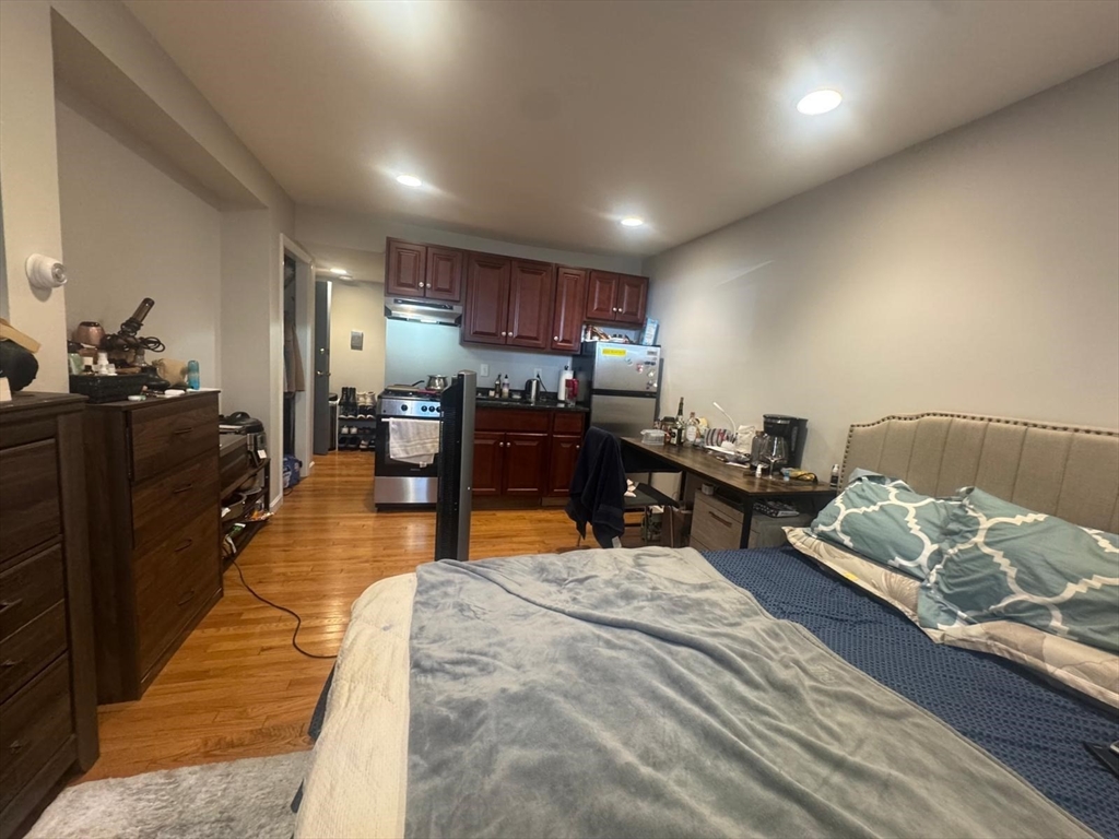 98 Strathmore Rd, Boston, Massachusetts, 1 Room Rooms,1 BathroomBathrooms,Residential Lease,For Rent,Strathmore Rd,73515290