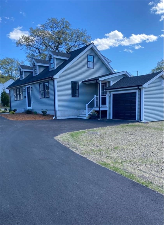 5 Frank Street, Chelmsford, Massachusetts, 3 Bedrooms Bedrooms, 10 Rooms Rooms,2 BathroomsBathrooms,Residential,For Sale,Frank Street,73515291