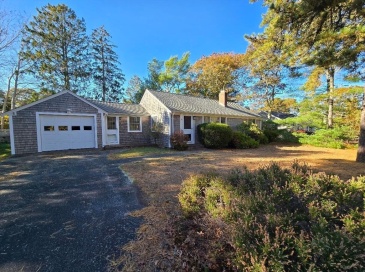15 Woodside Park Road, Dennis, Massachusetts, 2 Bedrooms Bedrooms, 6 Rooms Rooms,1.5 BathroomsBathrooms,Residential,For Sale,Woodside Park Road,73487521