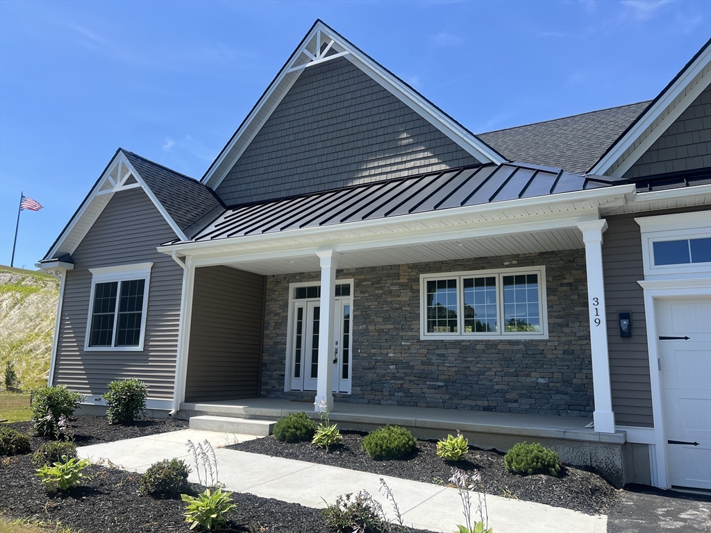 319 Ventura Street, Ludlow, Massachusetts, 3 Bedrooms Bedrooms, 6 Rooms Rooms,2 BathroomsBathrooms,Residential,For Sale,Ventura Street,73502743